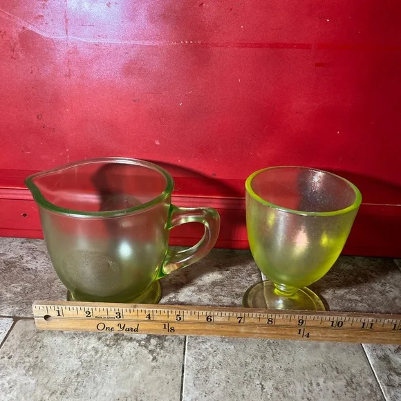 Westmorland Uranium Glass Pitcher Orange Lime UV Depression Black Light VTG Deco - Picture 12 of 16